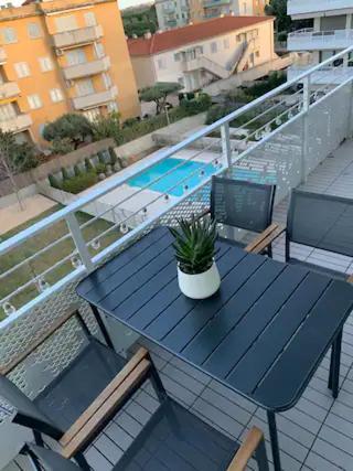 קמברילס Apartamento Con Piscina Y Cerca De La Playa מראה חיצוני תמונה